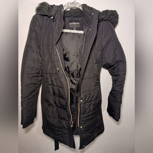 Express Hooded Black Puffer Coat with Gold Details - Picture 4 of 11